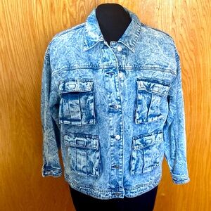 Women’s Wild Fable denim blue Jean jacket acid wash cargo pockets oversized XL
